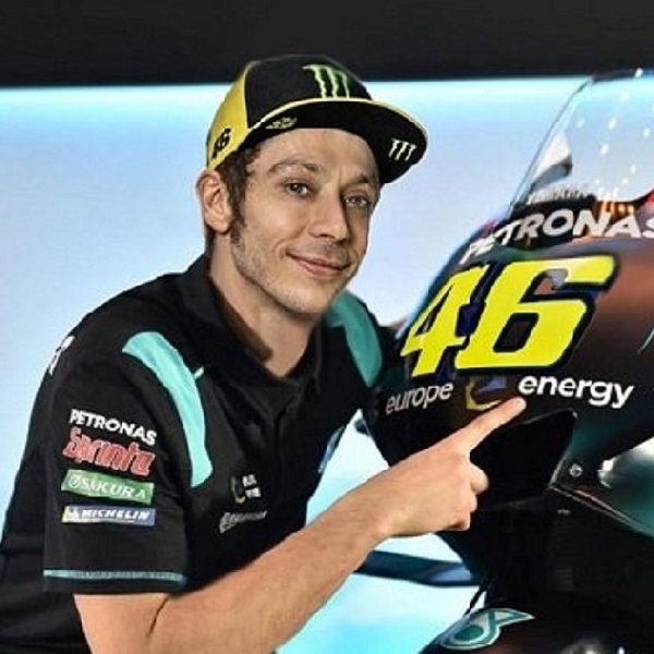 MotoGP: Valentino Rossi Senang Dengan Atmosfer Tim Yamaha Petronas SRT