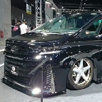 Toyota Vellfire Terbaru Disulap Jadi Karya Seni, Mesin Turbo Estetika Mewah Garapan Modifikator Jepang
