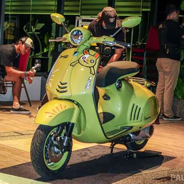 Vespa 946 10 Anniversario Edisi Terbatas, Hanya Tersedia 20 Unit di Malaysia