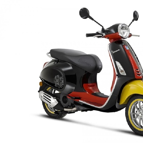 Vespa Primavera Hadir Dengan Edisi Spesial Mickey Mouse, Unik Banget