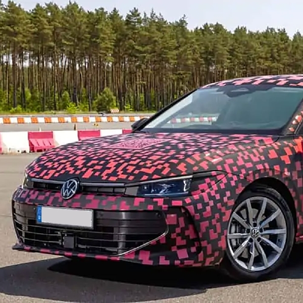 Volkswagen Passat 2024 Dikonfirmasikan Debut Minggu Ini