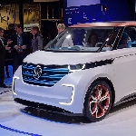 VW Siapkan Baby ID.Buzz Gantikan Posisi Touran
