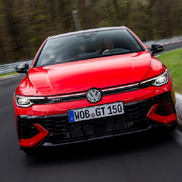 Inilah VW Golf GTI Edition 50, GTI Tercepat Saat Ini