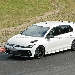 VW Terciduk Uji Coba Golf R Baru di Nurburgring