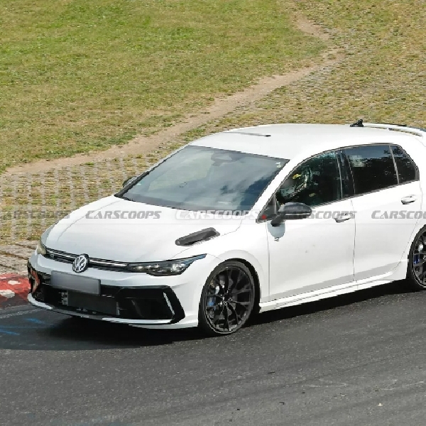 VW Terciduk Uji Coba Golf R Baru di Nurburgring