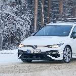 Volkswagen Golf R Facelift Bakal Hadir Dalam Body Station Wagon?