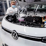 Investasi di Pertambangan, Volkswagen Berambisi Jadi Pemasok Baterai EV Global