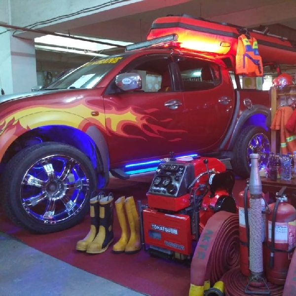 Bila Mobil Harian Dimodif Fire Fighter Rescue,  Unik, Stylish  dan Mewah