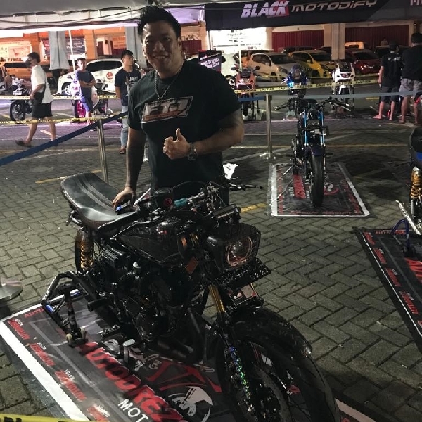 Black Motodify Manado, Modif Sultan RX Spesial Rogoh Kocek Rp200 juta