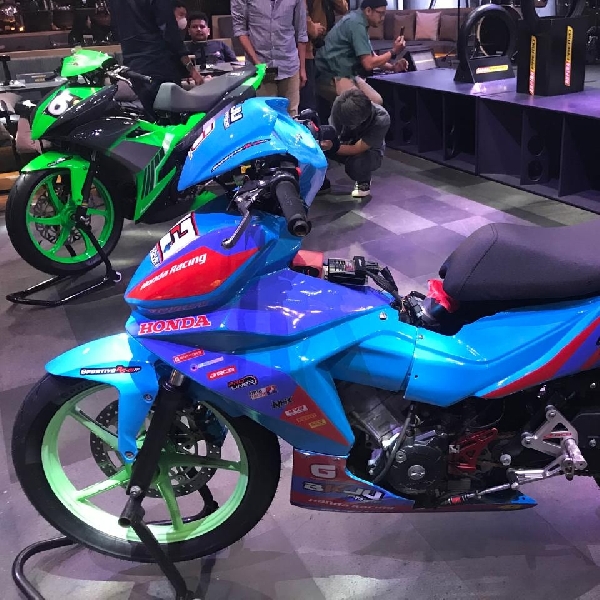 Aspira Premio Sportivo RS-1 Hadir Untuk Lintasan Balap dan Harian