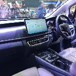 BYD Akan Hentikan Penggunaan Layar Head Unit Berputar, Apa Alasannya?