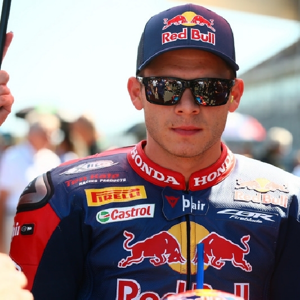 Dikaitkan Comeback ke MotoGP - Bradl Masih Fokus di WorldSBK