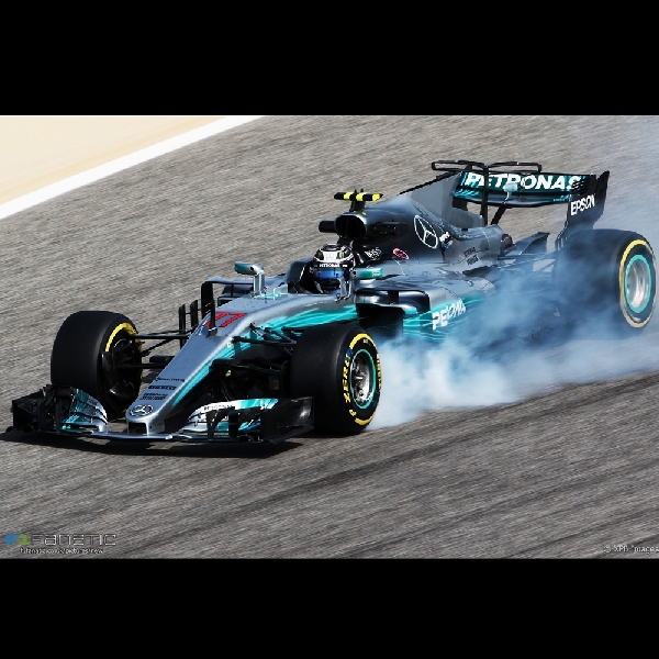 F1: Mercedes Bantah Pernyataan Mantan Bos Timnya