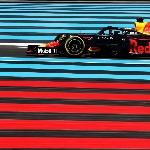 F1 : Super Max Kembali Juara, Leclerc Gagal Finish