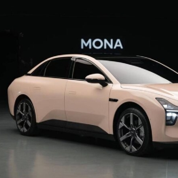 Xpeng Mona M03 Max Andalkan Sistem Otonom Tanpa LiDAR