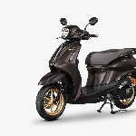 Yamaha Grand Filano Hadir Dalam Edisi Spesial Dengan Shockbreaker Ohlins