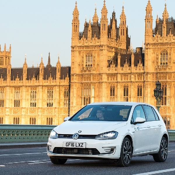 Zipcar Gunakan e-Golf untuk Pasar London