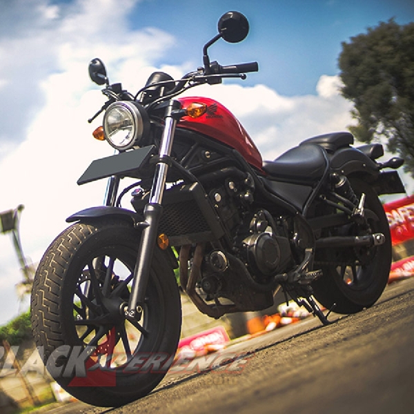 Honda CMX500 Rebel - Catchy Cruiser