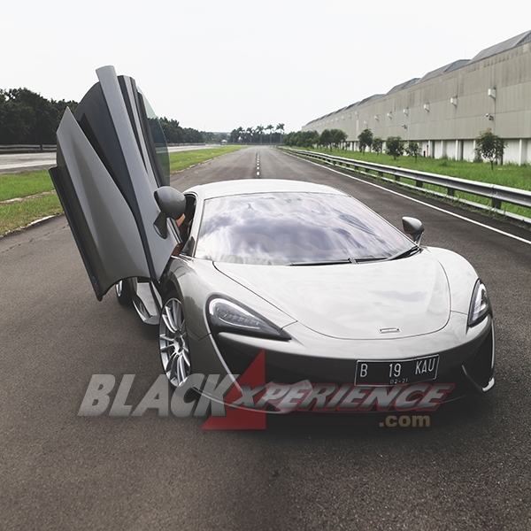 McLaren 570S, Sports Cars Slayer!