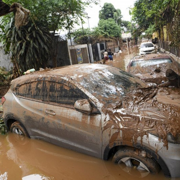 4 Langkah Penanganan Mobil Pasca Banjir secara Personal