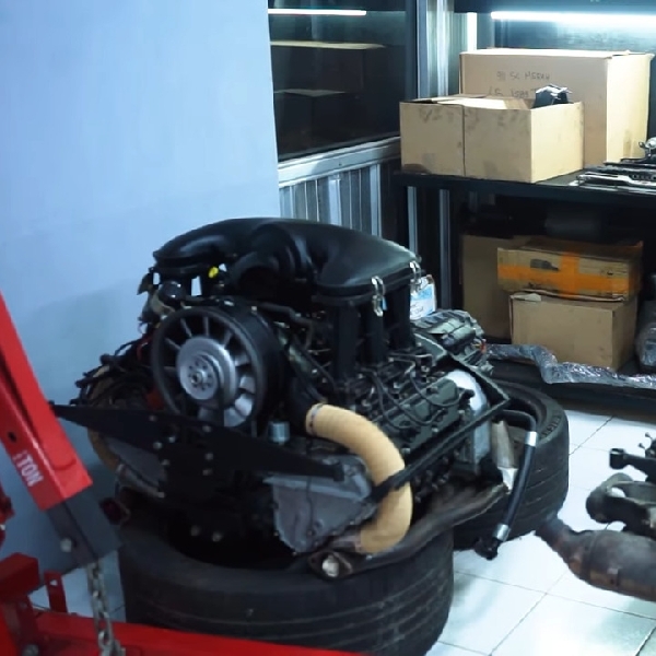 Perbedaan Mesin Air Cooled dan Water Cooled Porsche