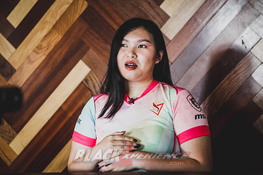 Ketty Towiro, Ingin Jadi Atlet Esports yang Mengharumkan Nama Bangsa