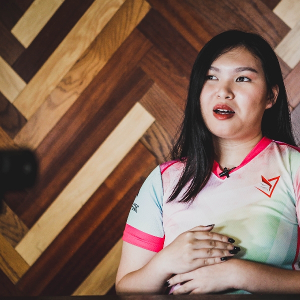 Ketty Towiro, Ingin Jadi Atlet Esports yang Mengharumkan Nama Bangsa