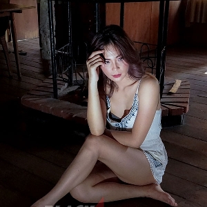 Lisa Yunna -Cowok Itu Wajib Mengerti Otomotif-