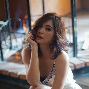 Lisa Yunna -Cowok Itu Wajib Mengerti Otomotif-