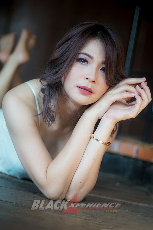 Lisa Yunna -Cowok Itu Wajib Mengerti Otomotif-