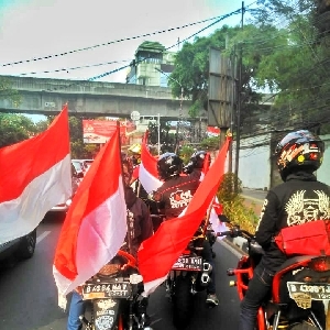 110 Riders Rayakan Parade Merah Putih dengan Rolling Thunder