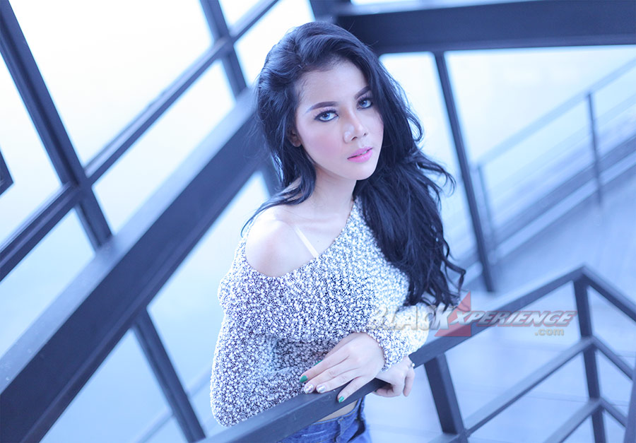 Tropic Style Ainun Rere