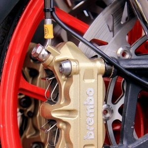 Master rem bawah Brembo