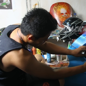 Aktivitas crew Donz Autobodywork