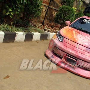 Modifikasi Daihatsu Sirion The Kitty Pirates