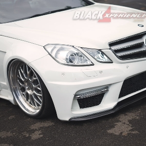 Modifikasi E-Class Cabrio - Semakin Elegant berkat Prior Design