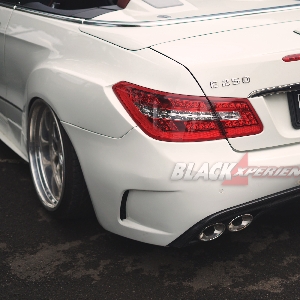 Modifikasi E-Class Cabrio - Semakin Elegant berkat Prior Design