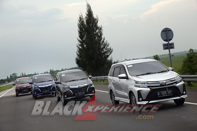 Menggeber Toyota New Avanza dan New Veloz di Lintasan Trans Jawa