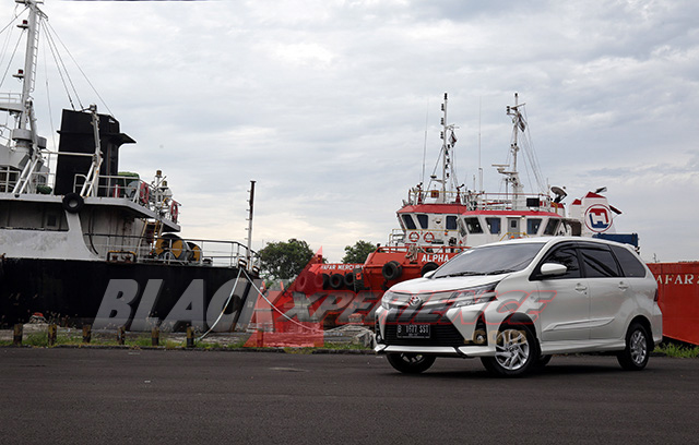 Menggeber Toyota New Avanza dan New Veloz di Lintasan Trans Jawa