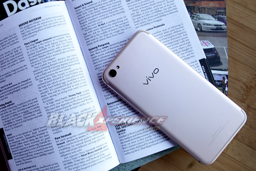 VIVO V5 Plus VS OPPO F1s