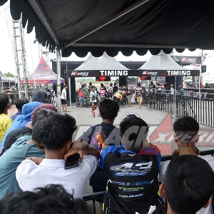 Black Drag Bike Surabaya 2024
