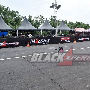 Black Drag Bike Surabaya 2024