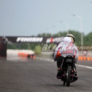 Black Drag Bike Surabaya 2024