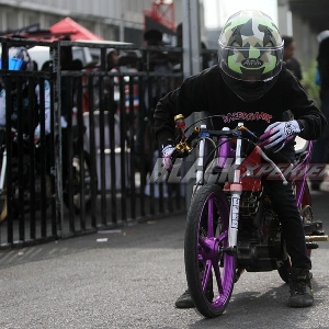 Black Drag Bike Surabaya 2024