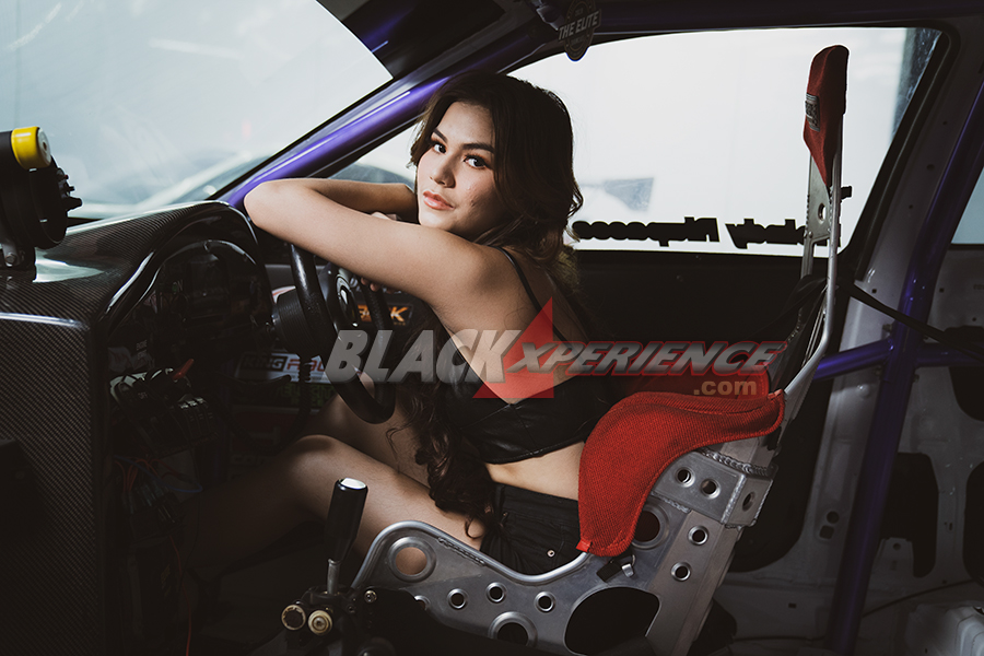 Julia VanVloten : Gandrungi Sedan Sport Mitsubishi Evo X