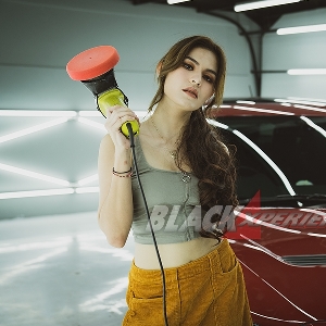 Julia VanVloten : Gandrungi Sedan Sport Mitsubishi Evo X