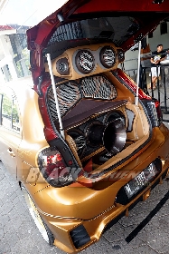 BlackOut Loud @ BlackAuto Battle Yogyakarta 2019 Day 2 Photo 2