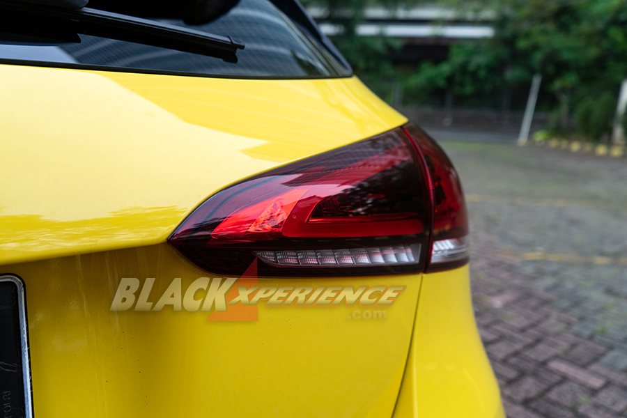 Mercedes-AMG A35 2020, Powerful Compact Hot Hatch 