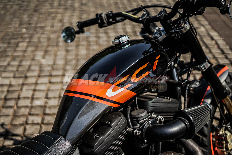 Modifikasi Harley Davidson Sportster XL 1200, Daily Scrambler 