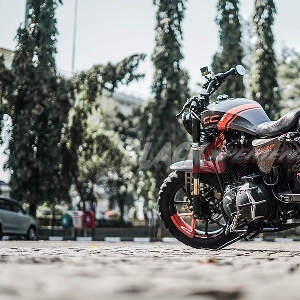 Modifikasi Harley Davidson Sportster XL 1200, Daily Scrambler 